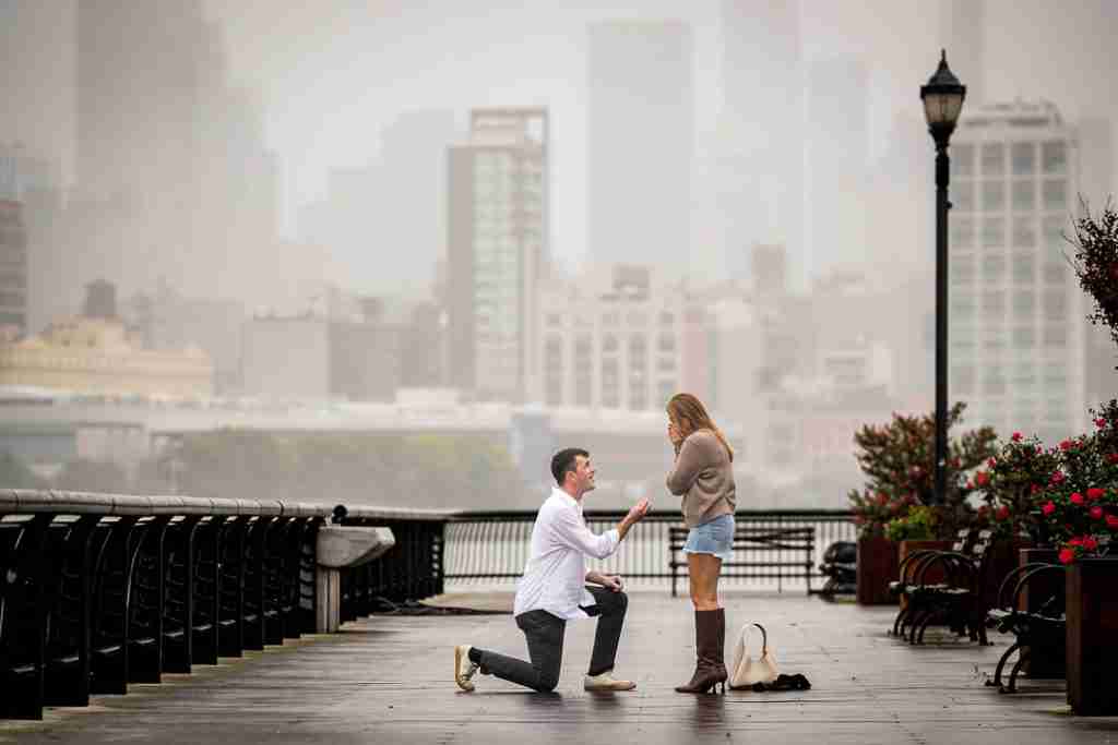 A beautiful proposal at Pier 13 in Hoboken, Photography by Alex Kaplan 