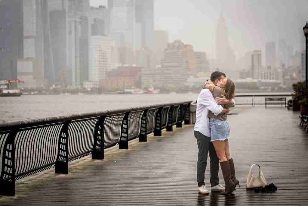A beautiful proposal at Pier 13 in Hoboken, Photography by Alex Kaplan 