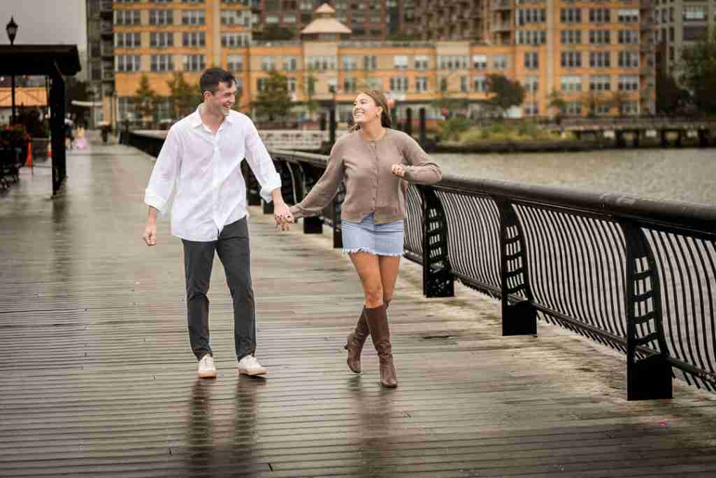 A beautiful proposal at Pier 13 in Hoboken, Photography by Alex Kaplan 