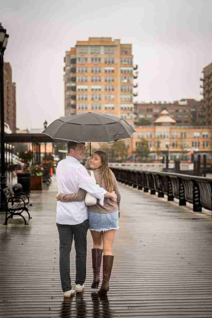 A beautiful proposal at Pier 13 in Hoboken, Photography by Alex Kaplan 