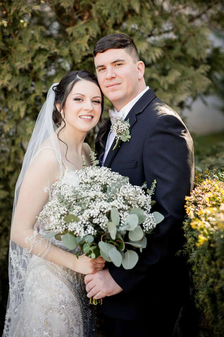 park-savoy-wedding-candid-moment-of-couple-laughing-1.