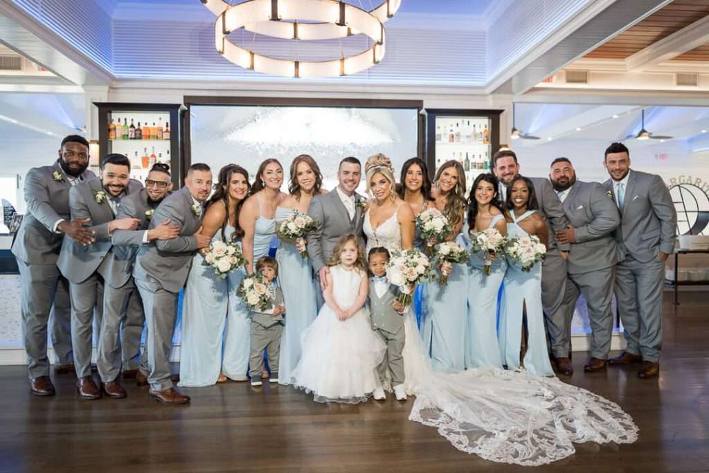 25_Entire_Wedding_Party_at_Bar_Crystal_Point_Yacht_Club
