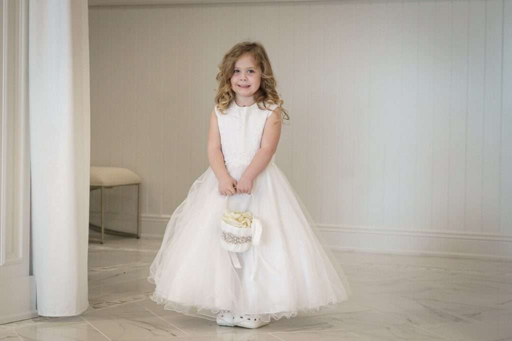 33- Flower-Girl-Portrait-Crystal-Point-Yacht-Club  