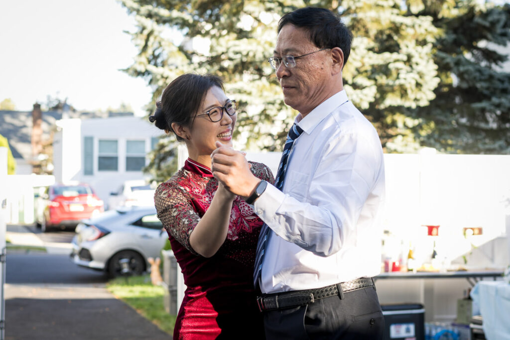 Father-daughter dance at Fair Lawn home wedding