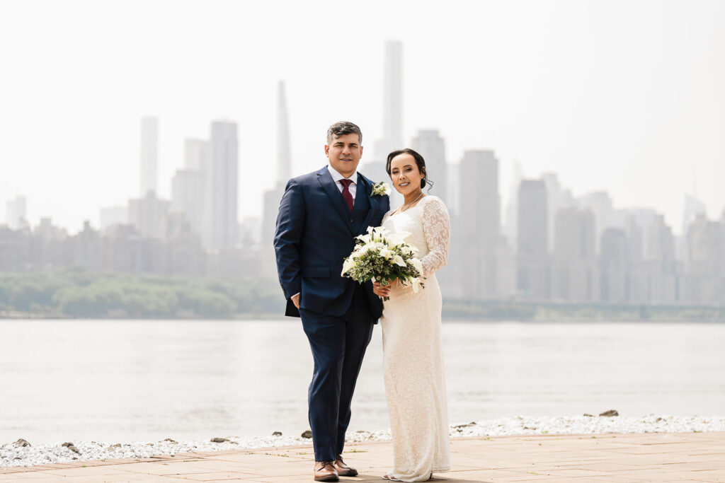 alex-kaplan-waterside-north-bergen-wedding-portraits-hudson-river-nyc-views